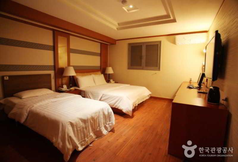Hotel Noblesse, Yeoksam Seoul Exteriör bild
