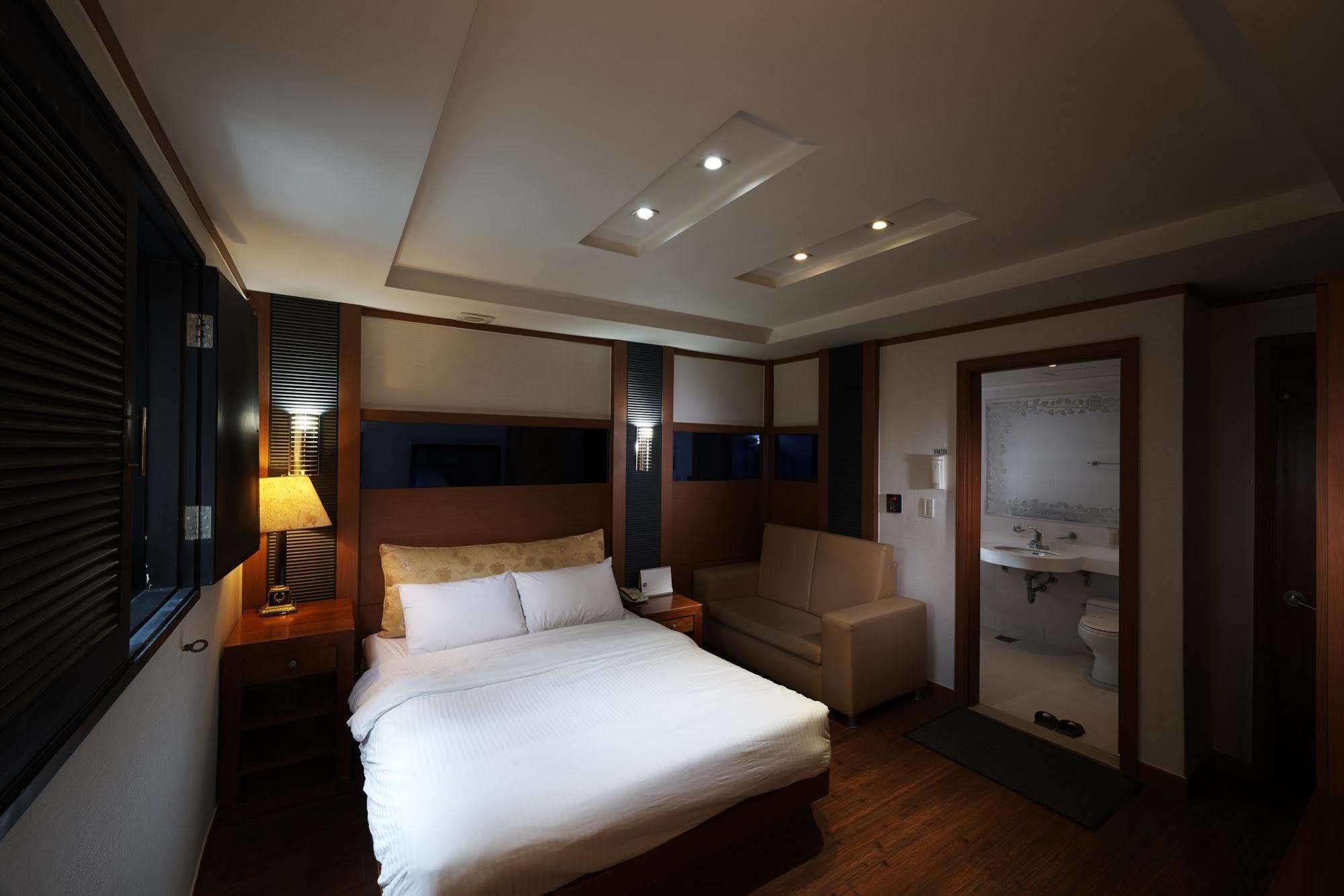 Hotel Noblesse, Yeoksam Seoul Exteriör bild